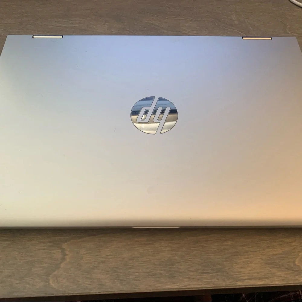 HP pavilion x360 2-in-1 laptop